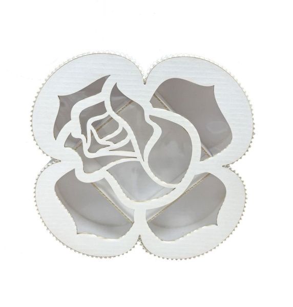 коробка бум. роза малая белая